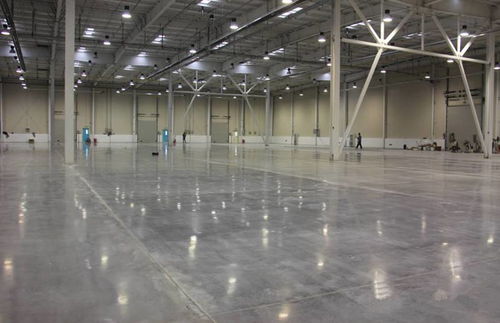 固化地坪的光滑表面是否容易打滑